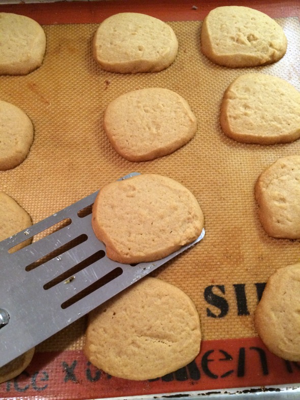 slicing cookie dough